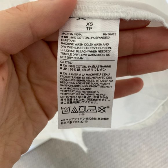 Banana Republic White Button Down with Tie Sleeves - Picture 6 of 6